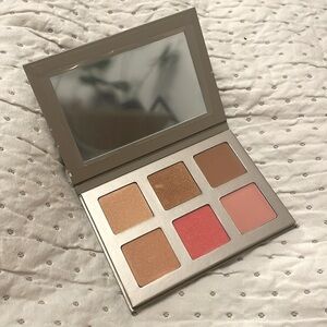NEW Iconic Blaze Chaser Face Pallete